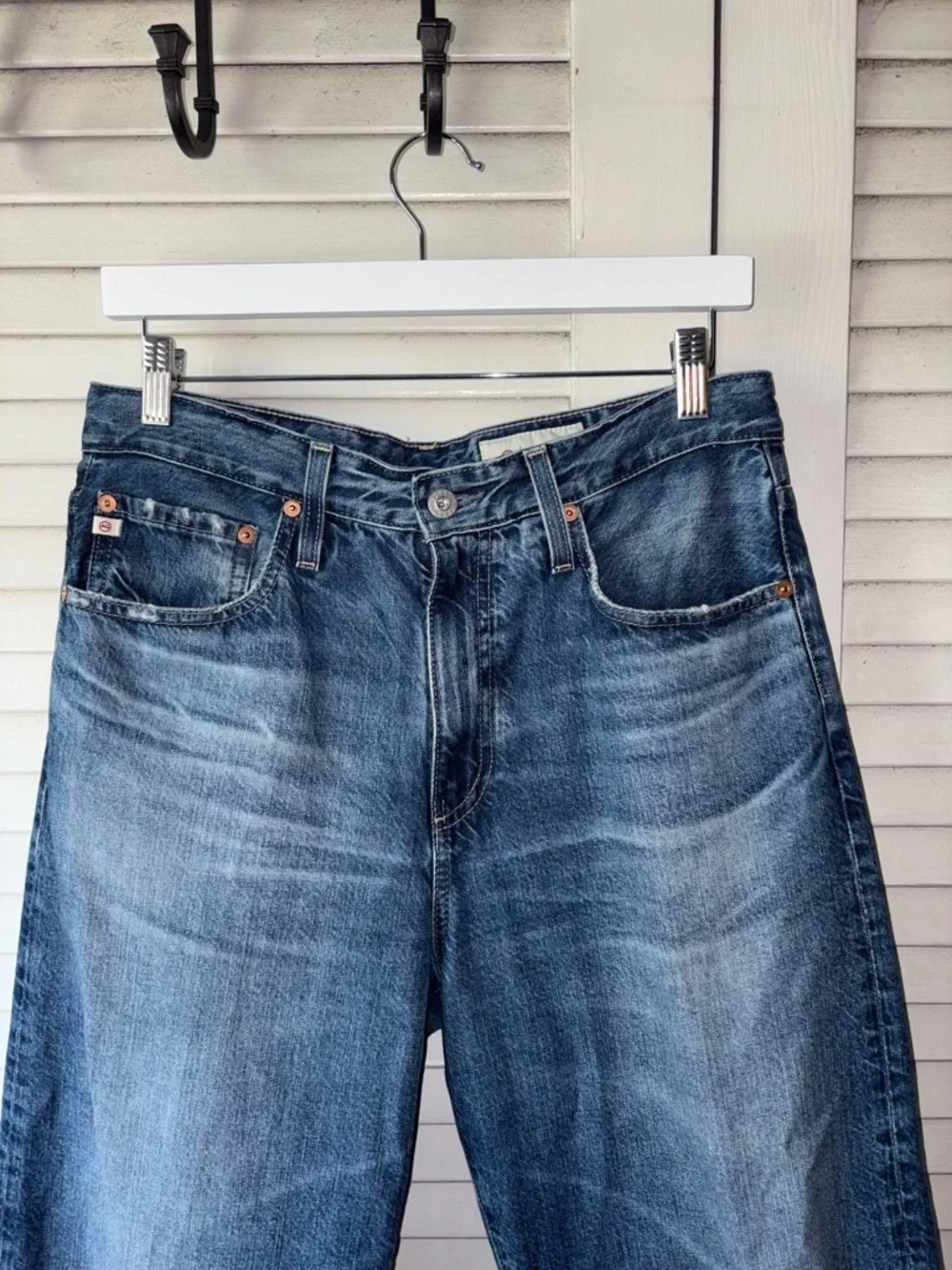 AG Rian High Rise Straight Raw Hem Jeans 29 100% Cotton Medium Wash - Picture 3 of 8